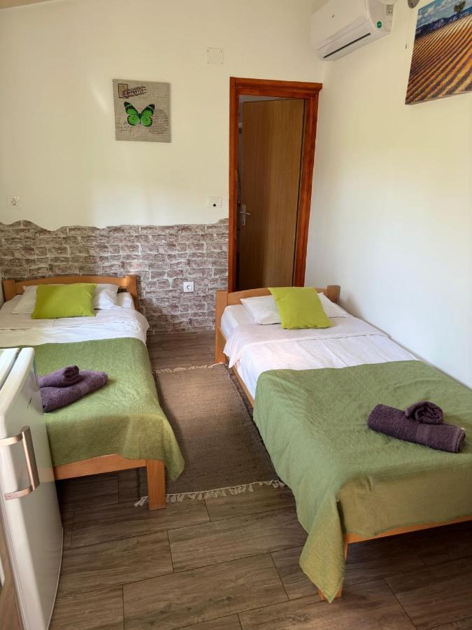 Casa Borgo Hotel Bale Exterior photo